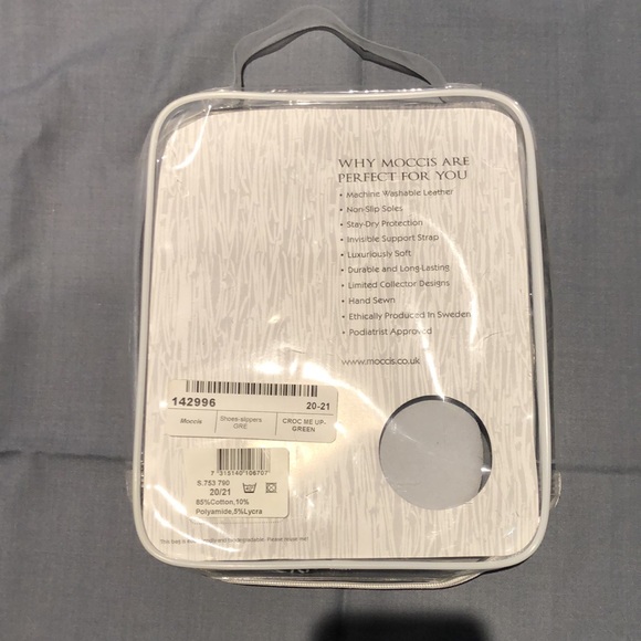 Kid’s shoes - Picture 2 of 4